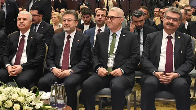 Konya'dan müjde: Bakan Yumaklı, gübre ve tarımda kriz yok dedi