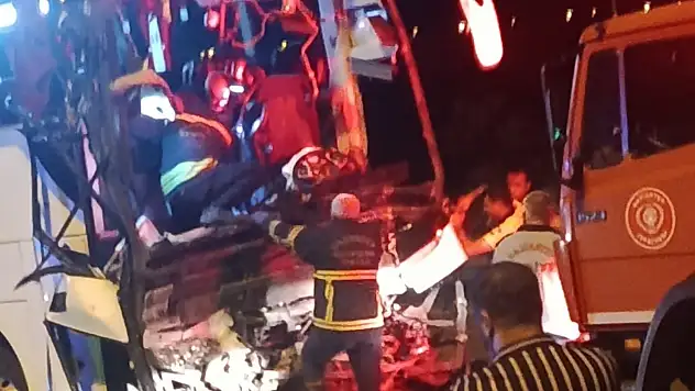 Konya'dan yola çıkan yolcu otobüsü kaza yaptı: 2 kişi hayatını kaybetti!