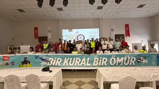 Konya Emniyeti'nden motosiklet sürücülerine güvenlik eğitimi