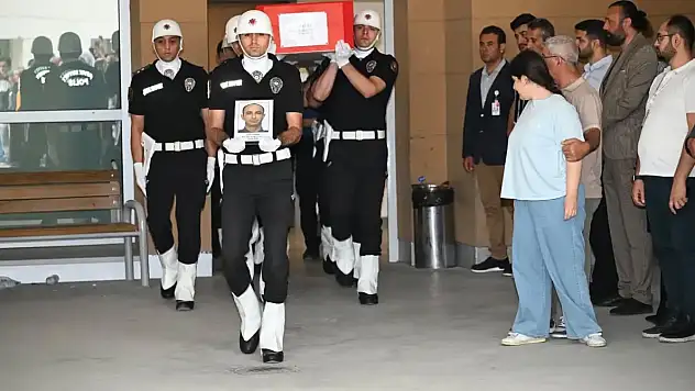 Konya Emniyeti'nin acı kaybı: Başpolis Şevket Atabay son yolculuğuna uğurlandı
