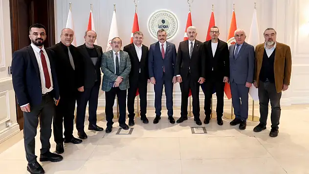 Konya Gazeteciler Cemiyeti'nden Bakan Çiftçi'ye hayırlı olsun ziyareti!