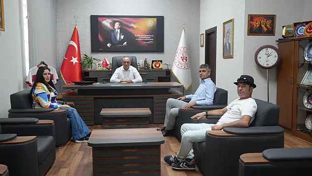 Konya Gençlik ve Spor İl Müdürü Birdal Öztürk'ten Dünya Görmeyenler Derneği'ne destek sözü