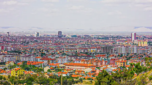 Konya Haftaya Serinlikle Başladı Güneşle Kapatacak