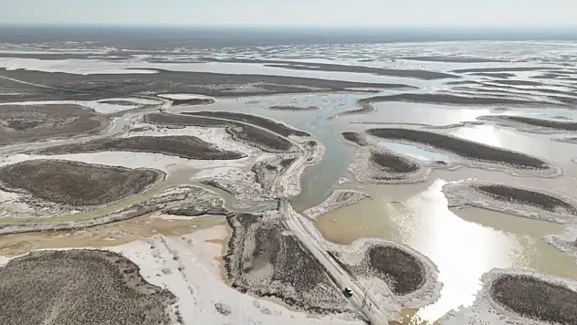Konya havzasındaki 200 bin kuyu Tuz Gölü'nü kuruma eşiğine sürüklüyor