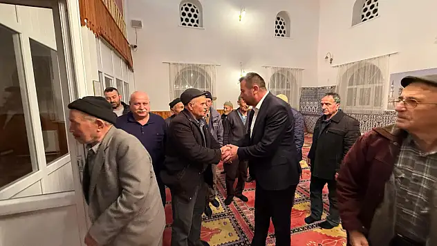 Konya ilçe belediye başkanı, mahallelinin gönül sofrasına konuk oldu