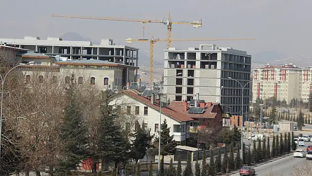 Konya İnşaat Mühendisleri Odası Başkanı Akın: Panik havasını üzerimizden atmamız lazım
