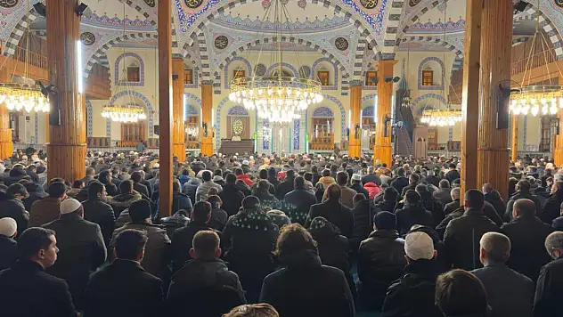 Konya namaz vakitleri: 19 Mayıs Pazartesi