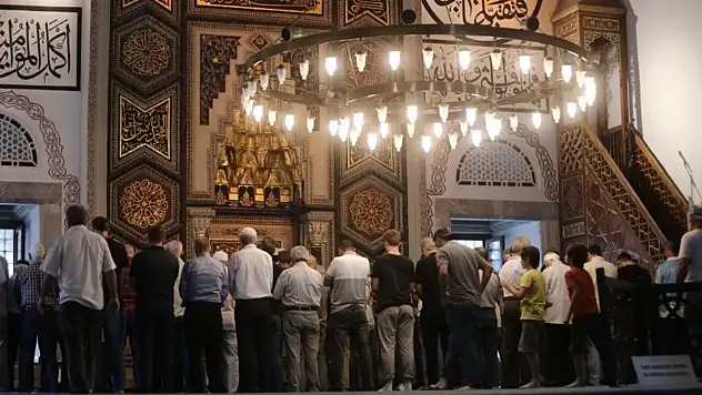 Konya namaz vakitleri: 22 Temmuz Salı