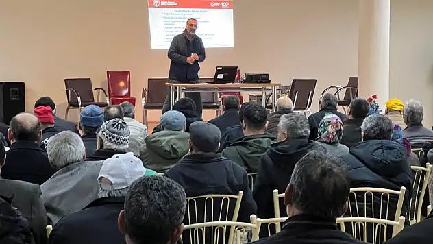 Konya'nın bereketli toprakları bilinçli ilaçlamayla korunuyor