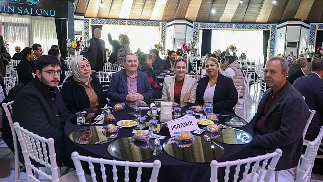 Konya'nın damak çatlatan lezzeti herkesi aynı sofrada buluşturdu