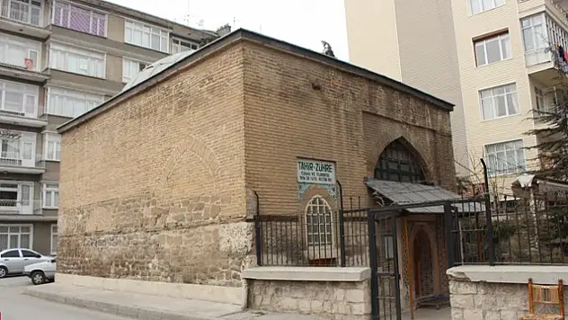 Konya'nın efsanelerle anılan yapısı: Dönbaba Mescidi