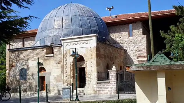 Konya'nın en gizemli ziyaretgahlarından biri: Tavus Baba Türbesi'nin sırrı halen çözülmedi