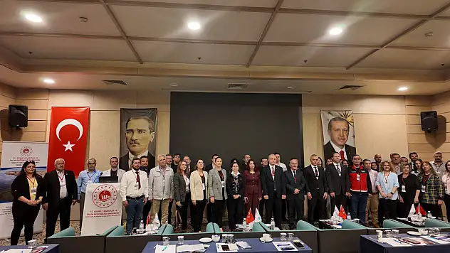 Konya'nın gözbebeği için seferberlik! Kuraklık tehdidi masaya yatırıldı