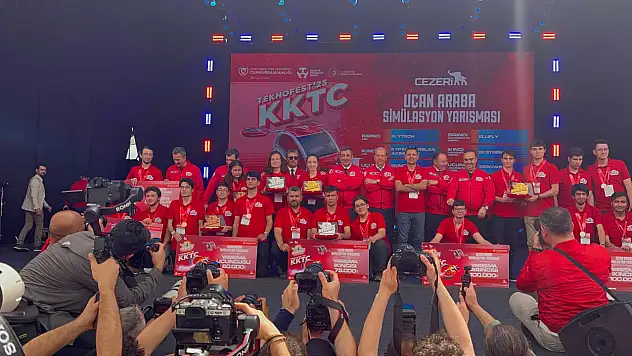 Konya'nın gururu KAPSÜL, TEKNOFEST KKTC'den 2 ödülle döndü!