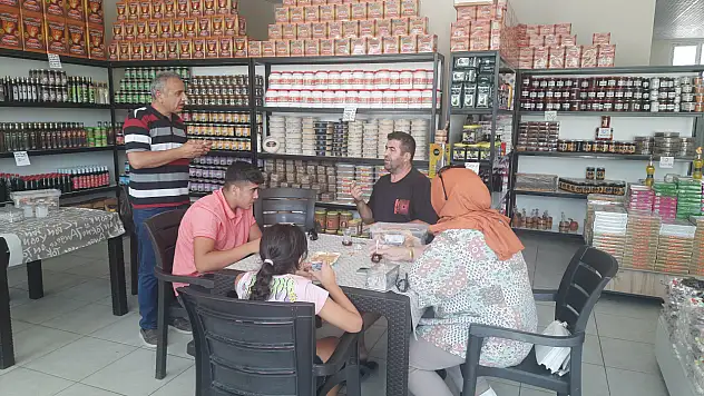 Konya'nın o ilçesinde yolculara sıcak tahin ikramı