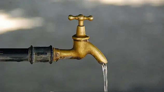 Konya'nın Su Alarmı: Altınapa Barajı Kurudu, 2 Günlük Su Kaldı!