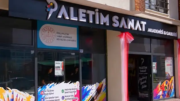 Konya'nın yeni sanat merkezi kapılarını açtı