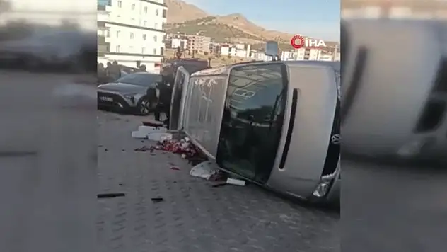 Konya plakalı minibüs Eskişehir'de kaza yaptı: 5 yaralı
