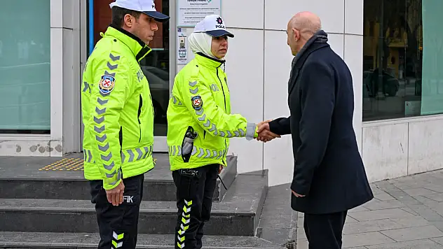Konya polisi görev başında: Bizim bayramımız sizin huzurunuz