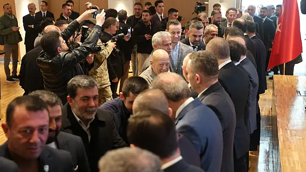 Konya protokolü Taş Bina'da bayramlaştı