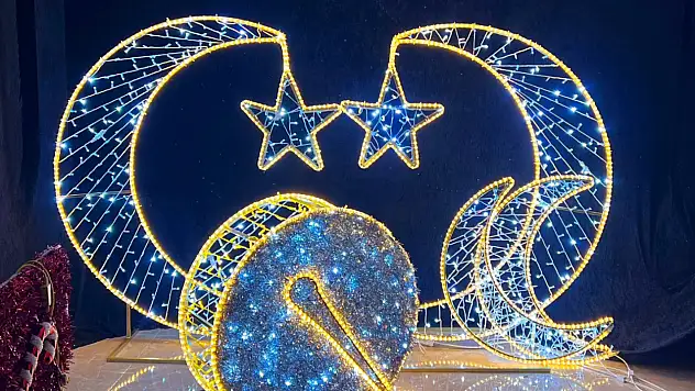 Konya Ramazan'a hazır: Belediyeden geceyi selamlayan görsel şölen