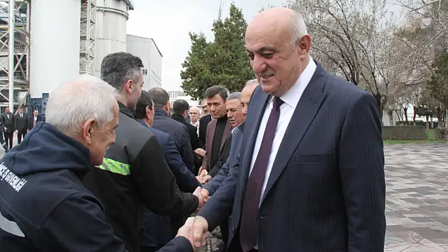 Konya Şeker'de bayramlaşma: Erkoyuncu'dan sektör ve küresel kriz değerlendirmesi