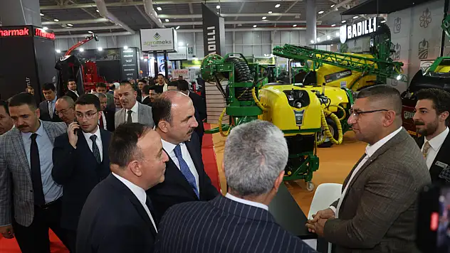 Konya tarımda dünya ile yarışıyor: Tarım Fuarı, kapılarını ziyaretçilerine açtı