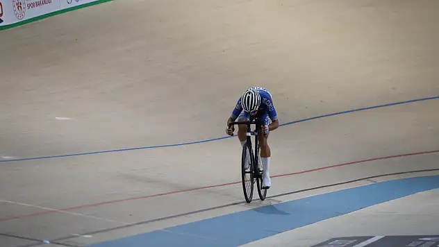 Konya Velodromu'nda heyecan dorukta