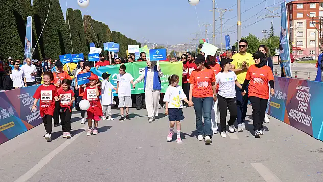 Konya Yarı Maratonu'na Muhammed Eren damgası: Rekor kırdı!