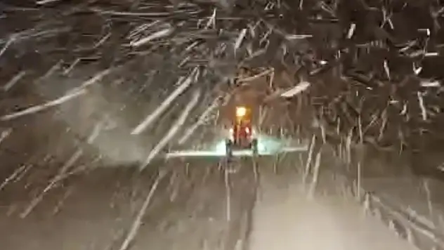 Konya yolunda karın kalınlığı 10 santimetreye ulaştı