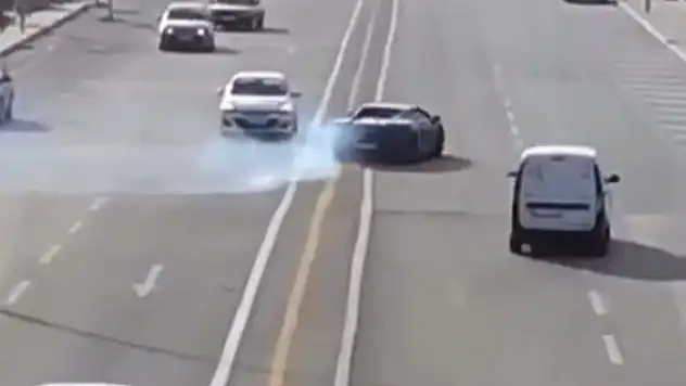 Konya'da lüks otomobille drift yaptı, 9 bin 291 lira ceza yedi!