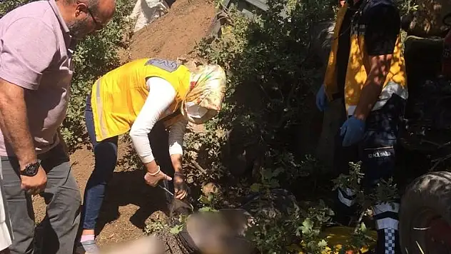 Konya'da  traktörün devrilmesi sonucu bir kadın hayatını kaybetti