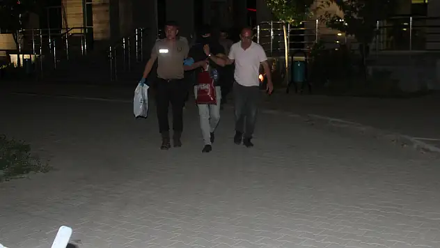 Konya'da zehir tacirlerine operasyon: 3 tutuklama