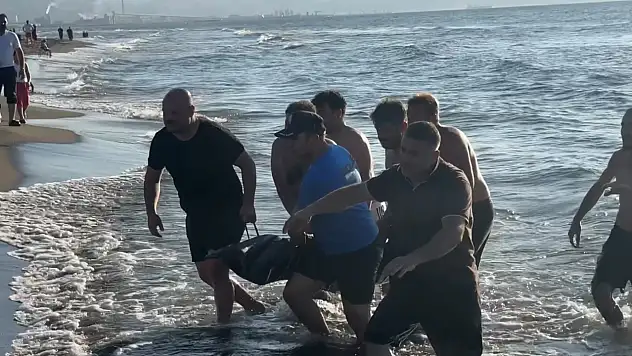Konyalı ailenin Samsun'daki tekne gezisi felaketle bitti: Anne ve baba hayatını kaybetti!