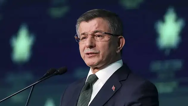 Konyalı eski Başbakan Davutoğlu'ndan şok eden açıklama