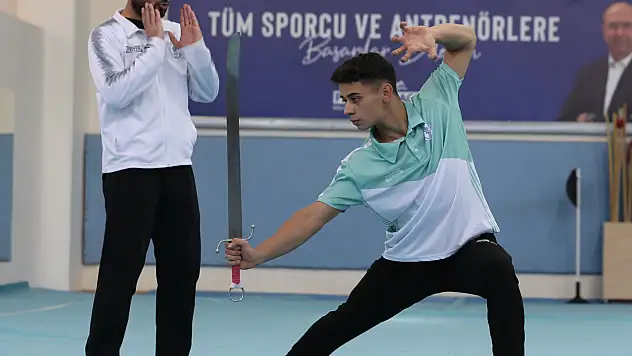 Konyalı Milli sporcu, Dünya Şampiyonası'nda 3 madalya kazandı!