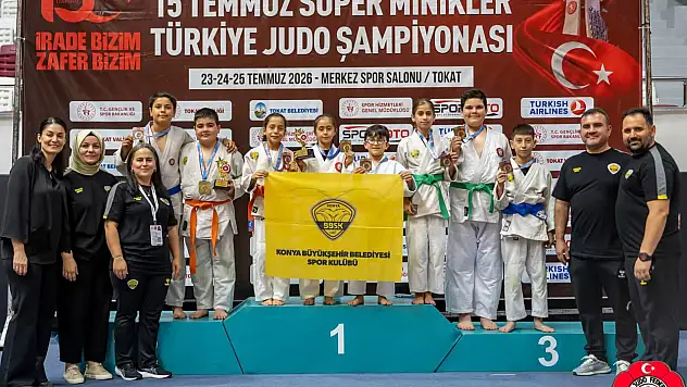 Konyalı miniklerden gururlandıran başarı