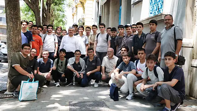 Konyalı öğrenciler Tunus'ta Arapçayı kültürel ortamda öğreniyor