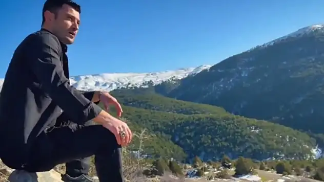 Konyalı sanatçı Ali Akkaş sessizliğini 'Amin' ile bozdu