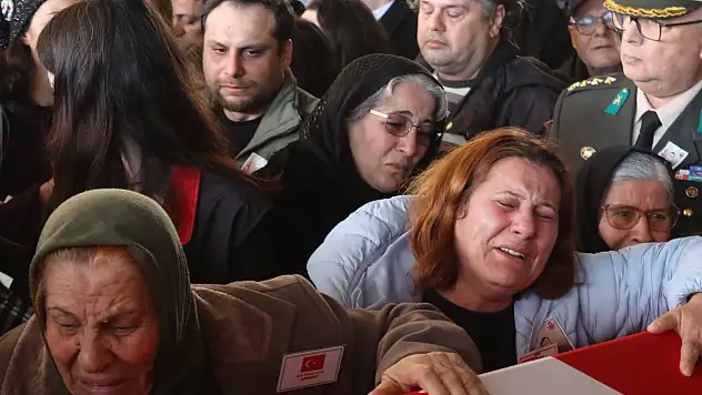 Konyalı Şehit Pilot Binbaşı İbrahim Bolat son yolculuğuna uğurlandı