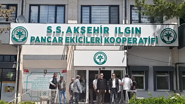 Konyalı üreticiyi sevindirecek açıklama: '600 milyonluk borcu çiftçinin sırtına yüklemeyeceğiz'