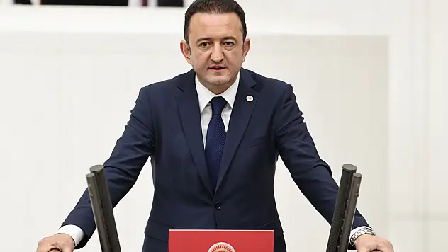 Konyalı Vekil Bektaş: 'Halkın sofrası küçülürken, büyüyen tek şey faturalar oldu'