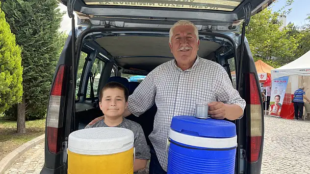 Konyalı yaşlı adam ömrünü iyiliğe adıyor!