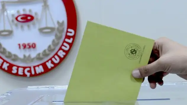 Konyalılar gün içinde sandığa gitti: Oy kullanma işlemi akşam saatlerinde bitecek!