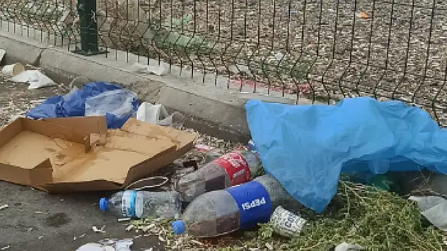 Konyalılara yakışmayan görüntüler: Seyir Tepesi'ndeki çöpler tepki çekti!