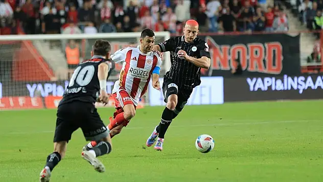 Konyaspor Antalya'da puan bıraktı