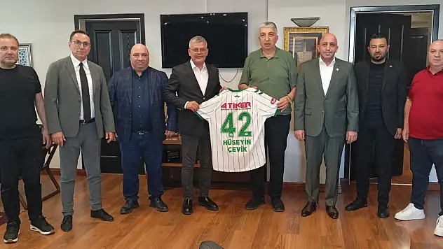 Konyaspor Başkanı Ömer Atiker'den Konya Ticaret Borsası'na ziyaret