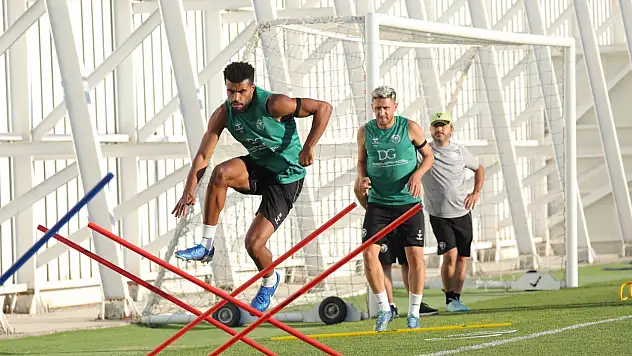 Konyaspor'da hazırlıklar tamam! Yıldız isim de sahada