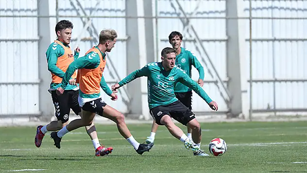 Konyaspor'da Kocaelispor mesaisi başladı! Tek hedef galibiyet!