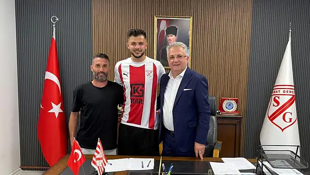 Konyaspor'dan Sebat Gençlikspor'a kiralandı!
